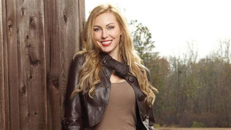 duck dynasty wife jessica robertson says she brought baggage to