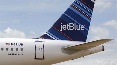 jetblue considers   approach  training pilots