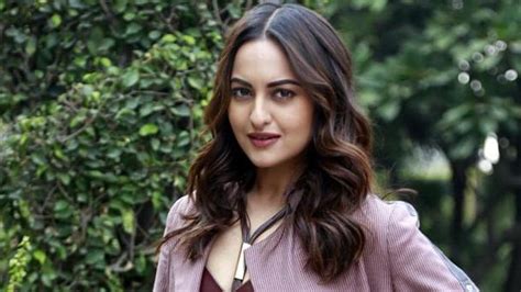 being a feminist doesn t mean you have to bash the other sex sonakshi