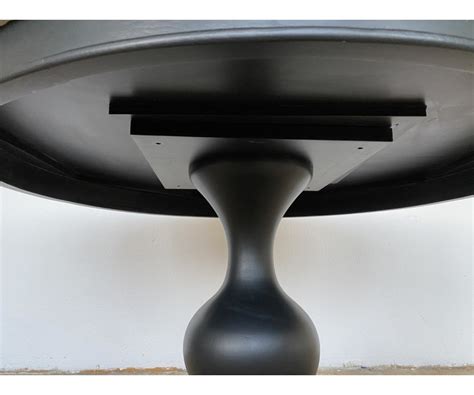 runder tisch landhaus tisch rund schwarz esstisch rund metall holz