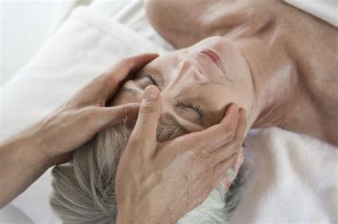 Helpful Hands Benefit An Aging Population Massage Magazine