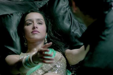 your latest and largest bollywood hot pics gallery shraddha kapoor sexy hot pics images pics