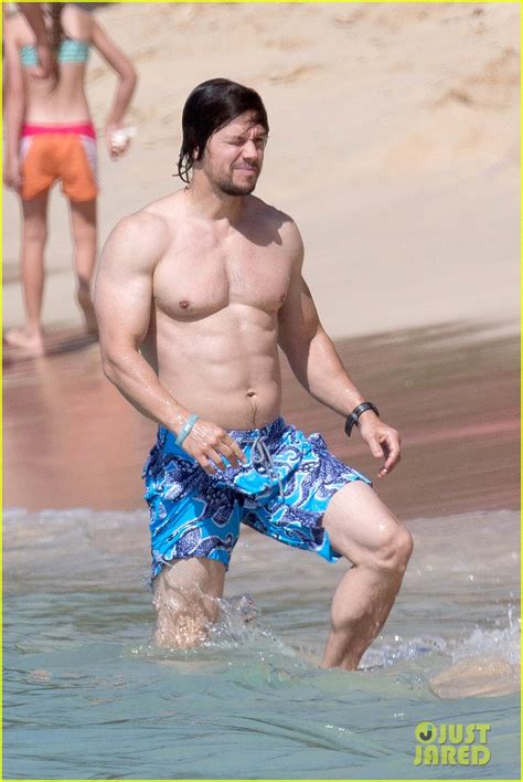 mark wahlberg shows off his six pack abs again during