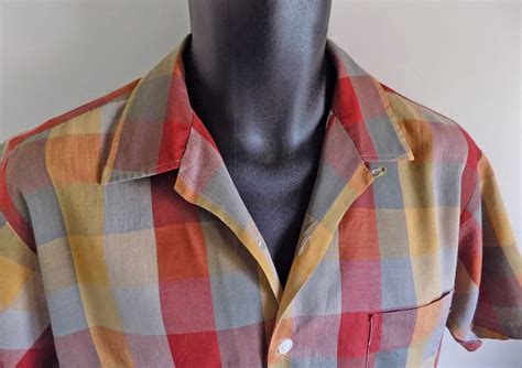 1950s atomic loop collar short sleeved shirt windsor medium made in japan rockabilly