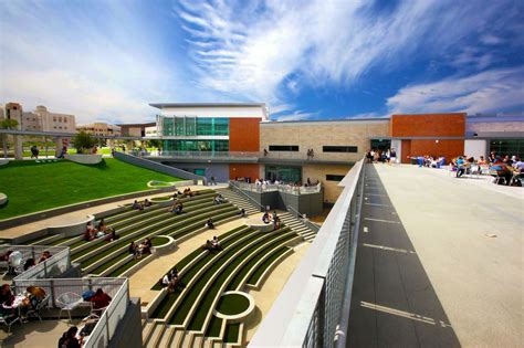 cal state san marcoss posh student union complex