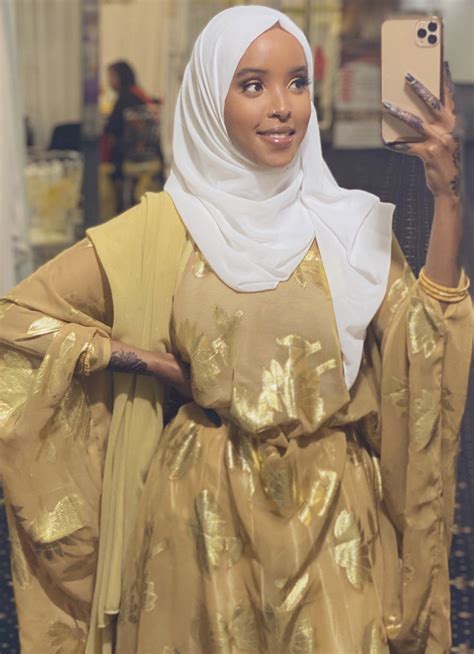 Pin By Pxrplestar On Alphits Somali Wedding Somali Clothes Somali