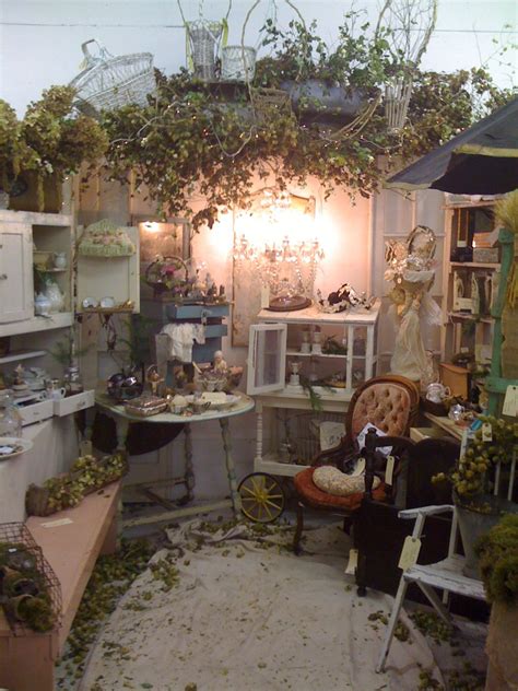 love  booth   antiques show antique mall booth antique booth displays antique
