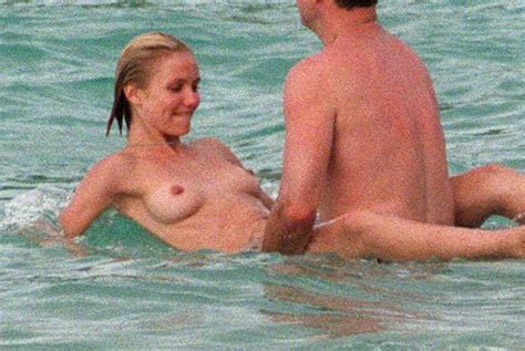 Cameron Diaz Nude In Beach Movie Nudes