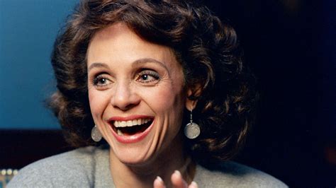 valerie harper who won fame and emmys as ‘rhoda dies at 80 the new