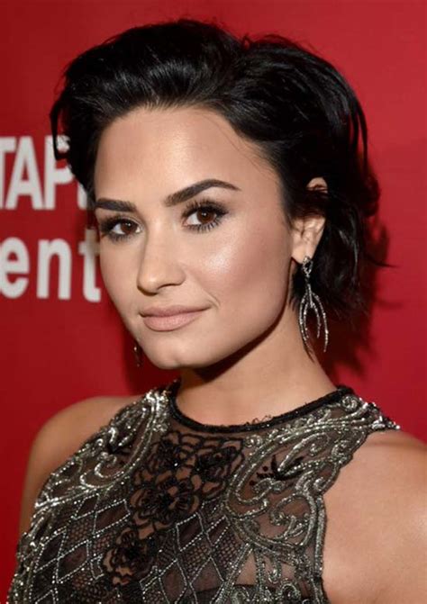 top  demi lovatos hairstyles haircut ideas