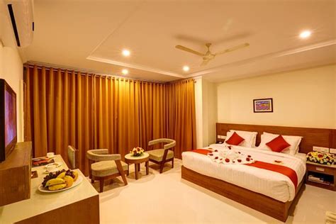 Floral Park Hotel Prices And Specialty Hotel Reviews Kottayam Kerala