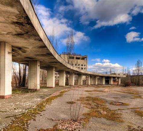 town  pripyat remains abandoned   day chernobyl ghost