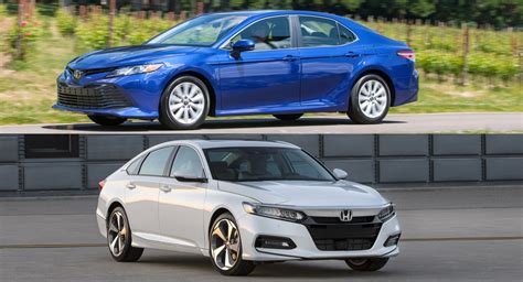 2018 Honda Accord Vs 2018 Toyota Camry Let The Battle Begin Carscoops
