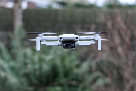 review dji mavic mini  drone portatil mais competente  mercado