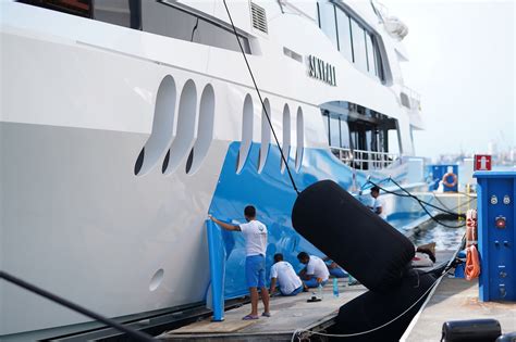 wrapping process photo  luxwrap yacht charter superyacht news