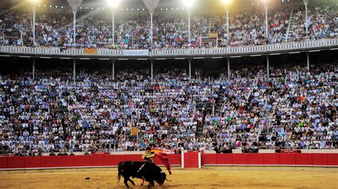 sellout crowd for barcelona s final bullfight fox news