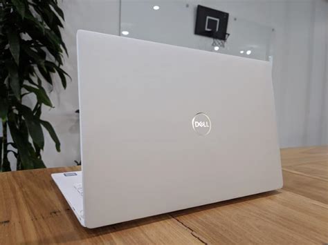 Dell S Xps 13 2019 Is Still The Best Windows Laptop On The Planet