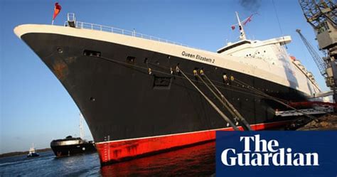 qe2 completes final voyage to dubai travel the guardian