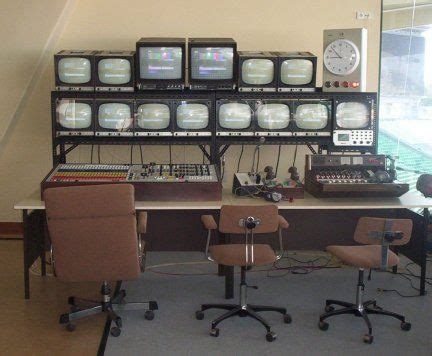 golden age tv recreations vintage tv interior design