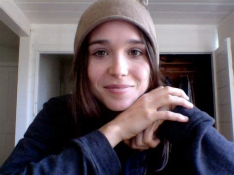 twitter critter 25 ellen page tweets for a more adorable day autostraddle