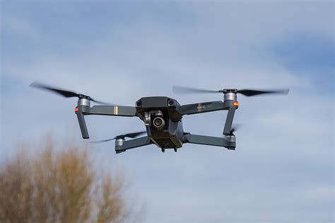 review    dji mavic pro      drones