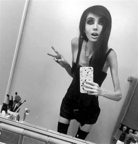 eugenia cooney video blogger accused of promoting anorexia