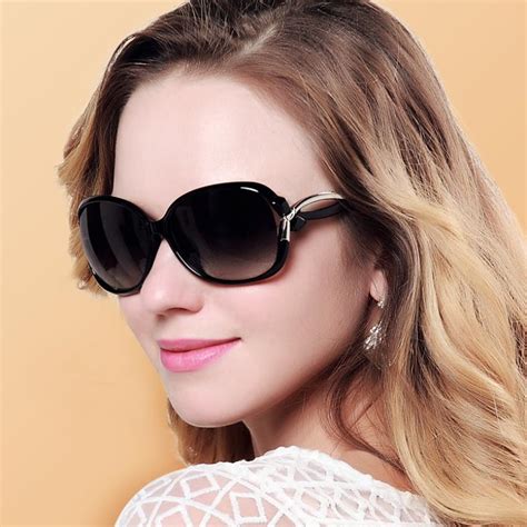 2014 new ladies sunglasses sunglasses star tide girls round face