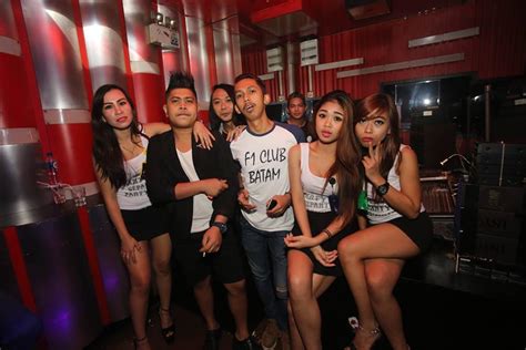f1 club and planet 1 disco batam jakarta100bars nightlife reviews