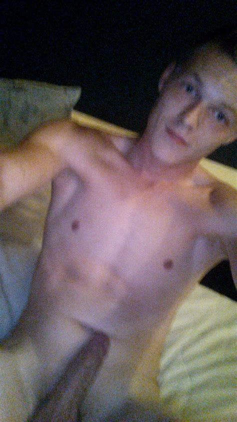 dutch webcam gay dannylewis24 fully naked mrgays