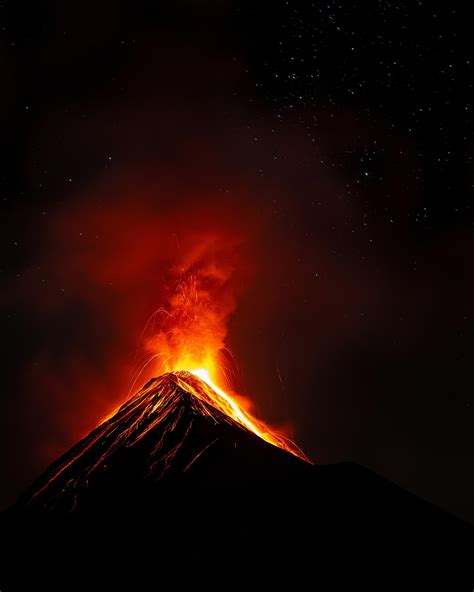 long exposure  volcano erupting  night rnatureisfuckinglit