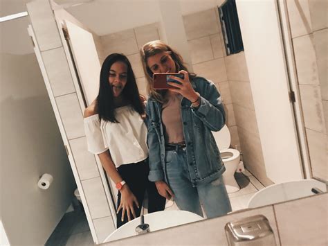 best friends go to the bathroom together best friends selfie bathroom
