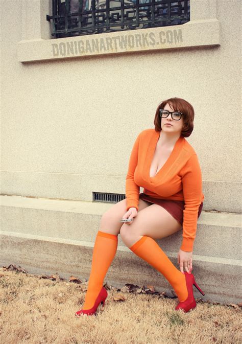 Velma Cosplay