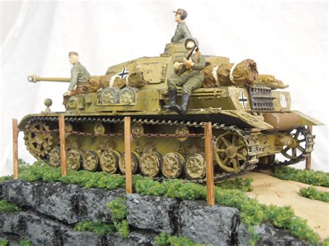gallery pictures monogram panzer iv plastic model tank kit  scale