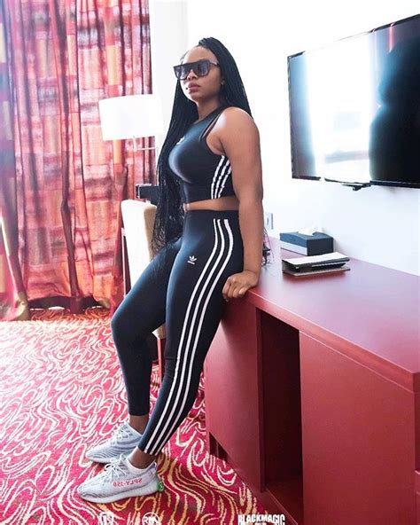 I M Hotter Yemi Alade Shows Off Her Sexiness Photo Celebrities