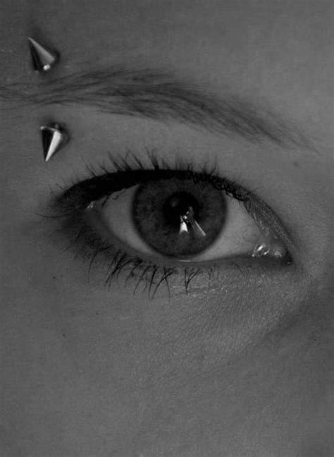 unusual   cool eyebrow piercing styles  jewelry
