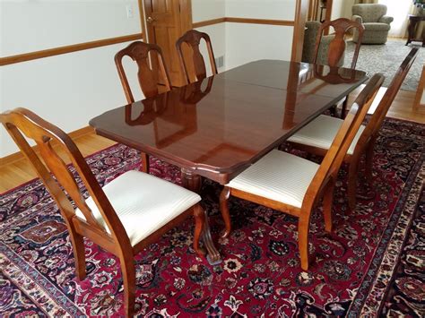 nice solid wood dining set cherry finish table   chairs