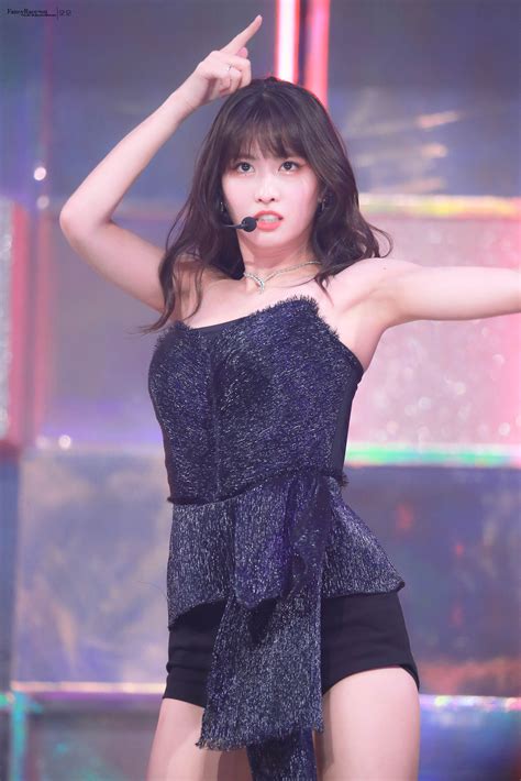 10 Times Twice Momo’s Stage Outfits Made Us Scream “step On Me