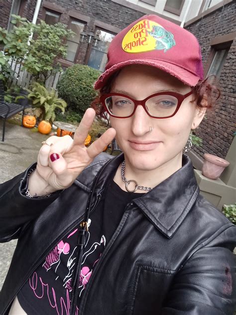 Daria On Twitter Officially A Leather Jacket Lesbian Stereotype
