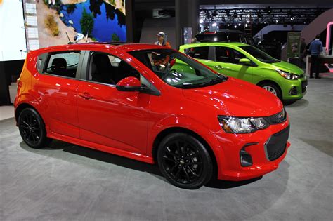 facelifted chevrolet sonic unveiled   york car magazine