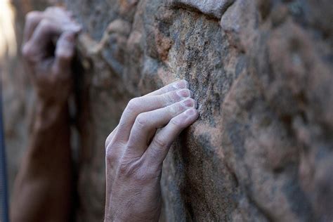 learn     basic types  climbing handholds