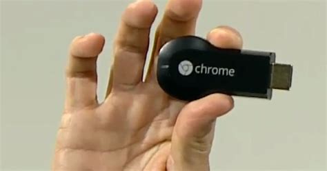google chromecast turns regular tvs  internet media smart tvs