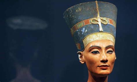 queen nefertiti dazzles the modern imagination but why archaeology