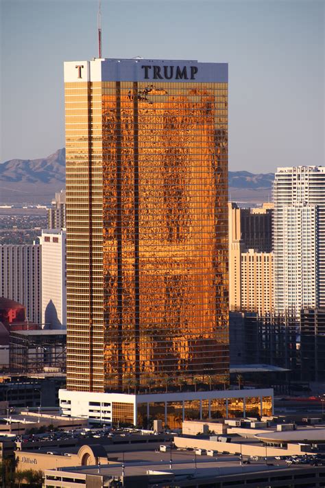 filelas vegas trump hotel jpg wikimedia commons