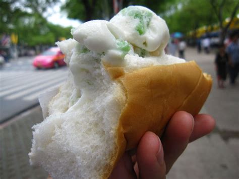 food porn bangkok street ice cream in a bun