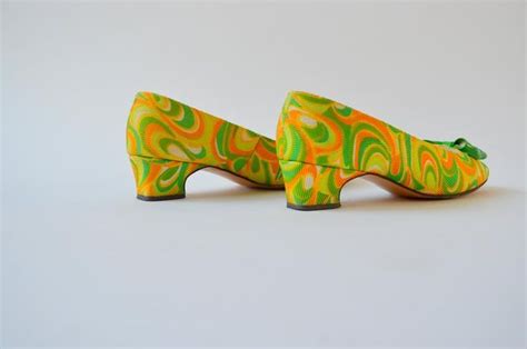 1960s Mod Kitten Heels 5 B 60s Qualicraft Orange And Green Heels