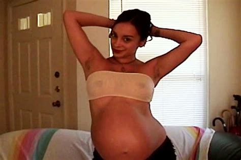 pregnant amateur flashes her sexy body preggo sex porn at thisvid tube