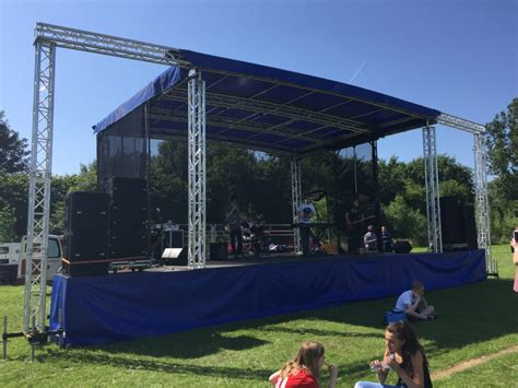 outdoor stage hire  dj gear hire manchester cheshire   north