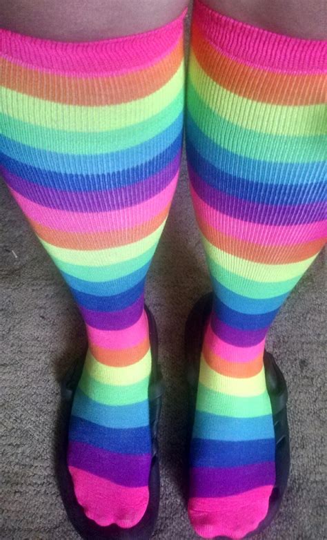 Tw Pornstars Juicy Jen Twitter My New Rainbow Socks 7 40 Pm