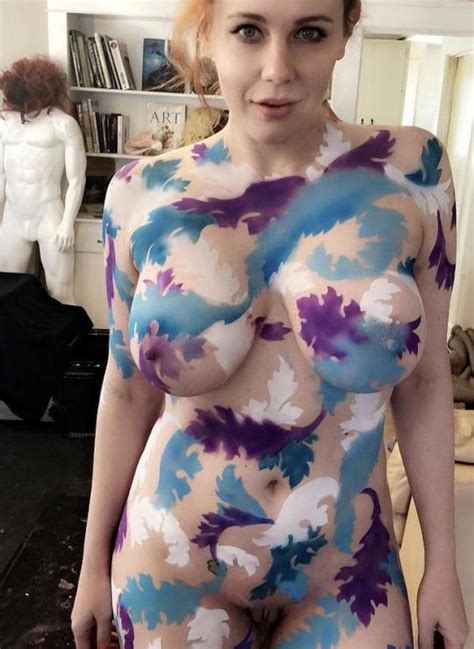 Maitland Ward Exposing Her Frontal Nude And Painte