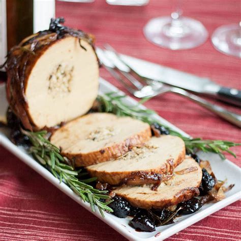 8 best vegan turkey substitutes for thanksgiving